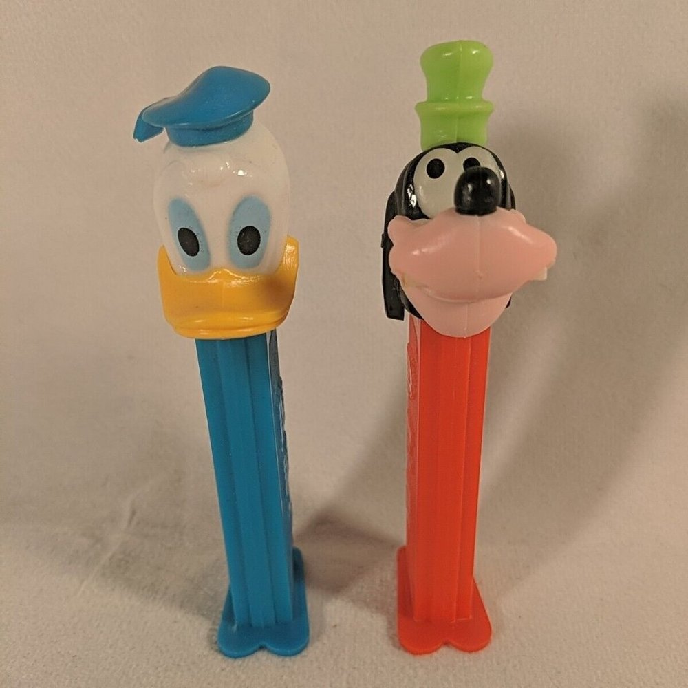 Pez Candy Dispenser Set Lot of 2 Walt Disney Mickey Mouse Goofy Donald Duck 1989